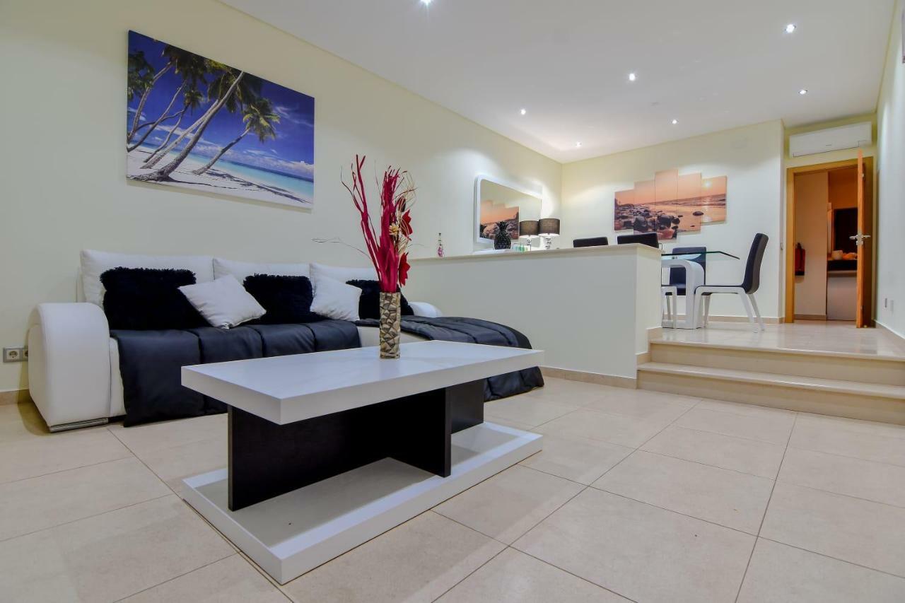 Stunning Villa With Pool Albufeira Exterior photo
