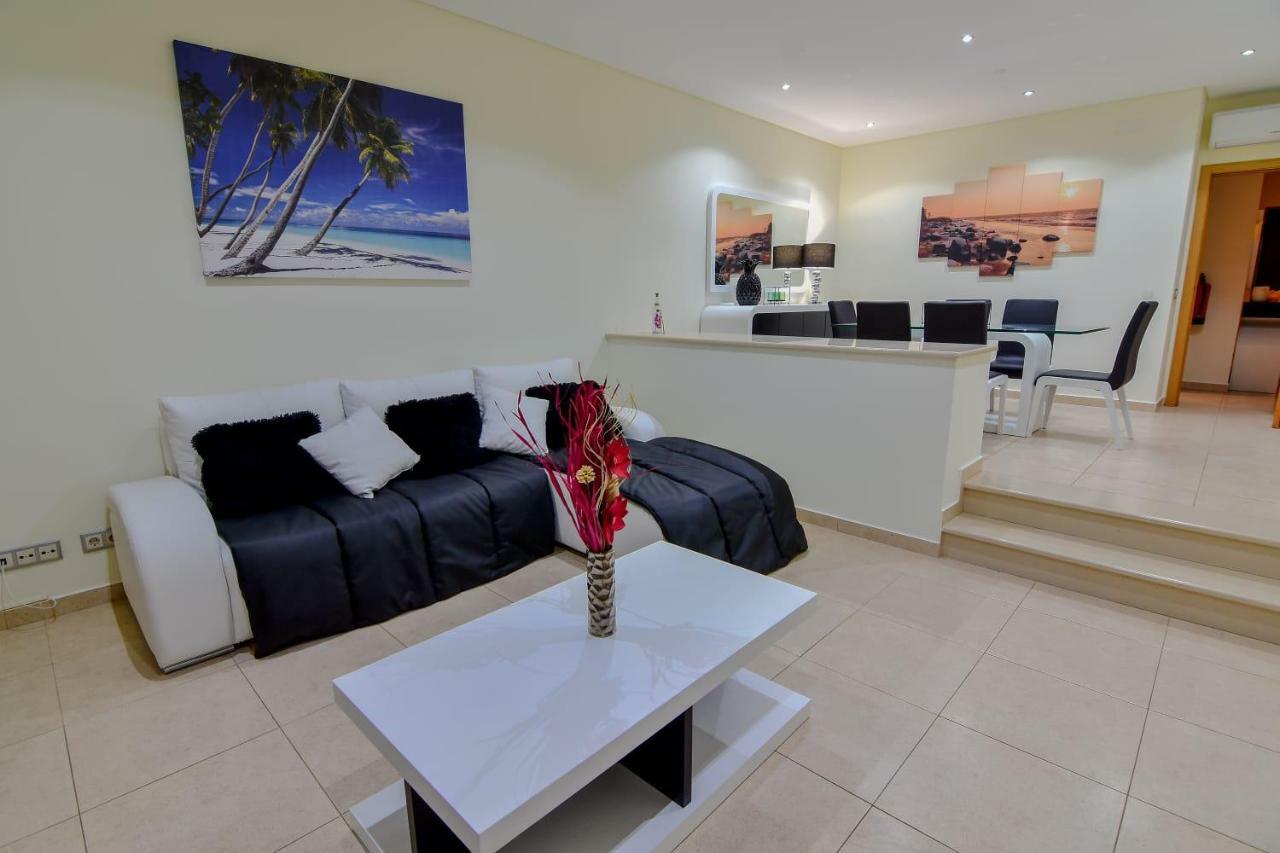 Stunning Villa With Pool Albufeira Exterior photo